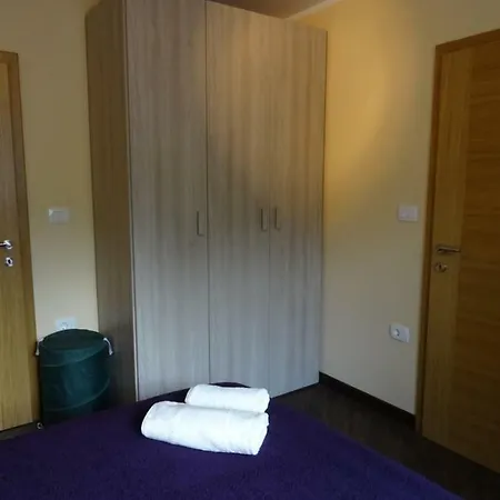 Kramer Hisa Apartment *