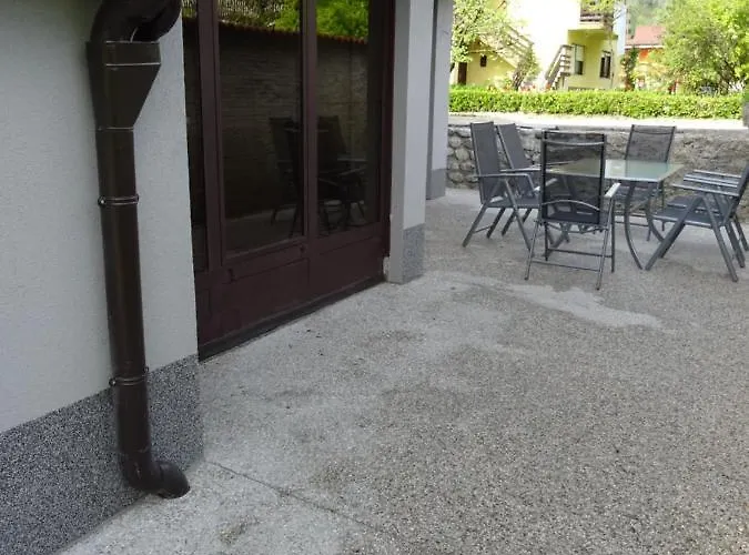 Kramer Hisa 公寓 科巴里德